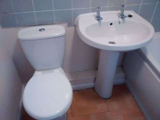  Image of 2 Bedroom Flat to rent at Hermitage Way  Stourport-On-Severn, DY13 0DB