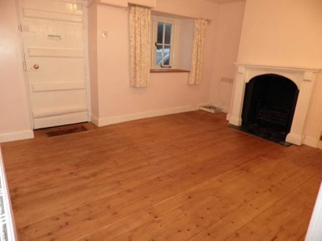 Image of 3 Bedroom Detached to rent at Melbury Road Yetminster, Nr Sherbourne Yetminster, DT9 6LY