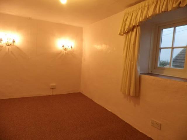  Image of 3 Bedroom Detached to rent at Melbury Road Yetminster, Nr Sherbourne Yetminster, DT9 6LY