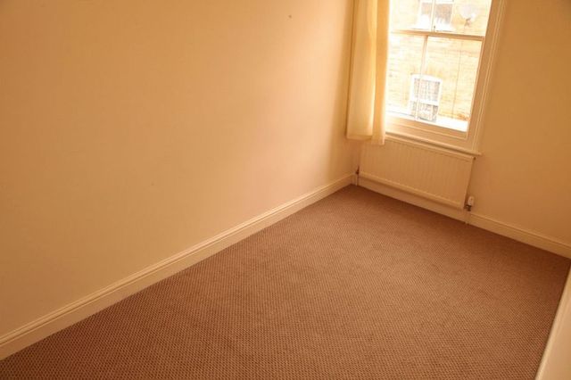  Image of 1 Bedroom Terraced to rent at Montague Terrace  Lincoln, LN2 5BE