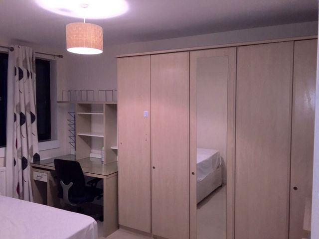  Image of 3 Bedroom Flat for sale at Mercer Street  London, WC2H 9QS