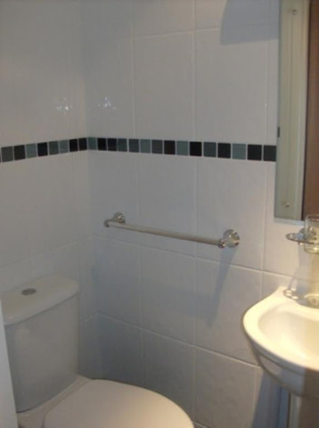  Image of 7 Bedroom Terraced to rent at Fitzroy Street  Cardiff, CF24 4BL