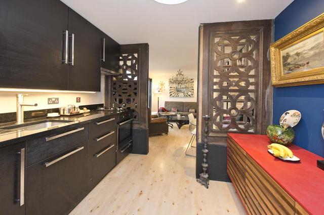  Image of 1 Bedroom Flat to rent at Latimer Road  London, W10 6QY