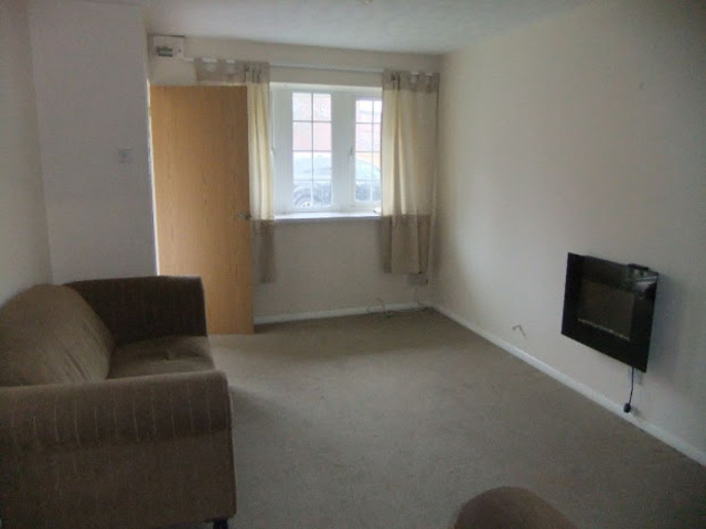  Image of 2 Bedroom Property to rent at Mervinian Close  CARDIFF, CF10 4BU