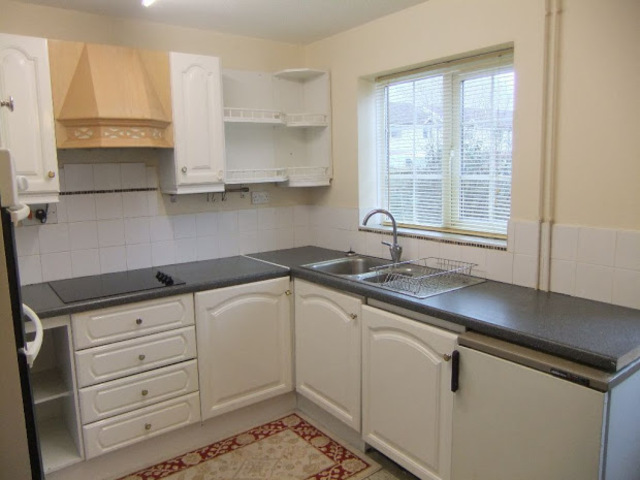  Image of 2 Bedroom Property to rent at Mervinian Close  CARDIFF, CF10 4BU