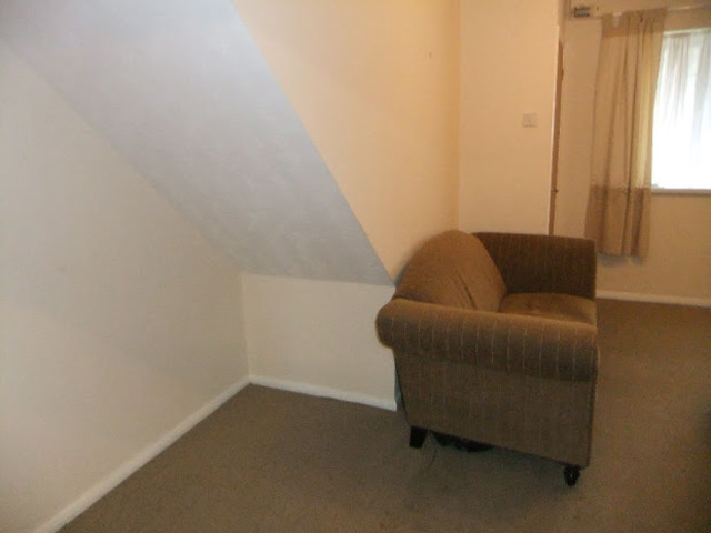  Image of 2 Bedroom Property to rent at Mervinian Close  CARDIFF, CF10 4BU