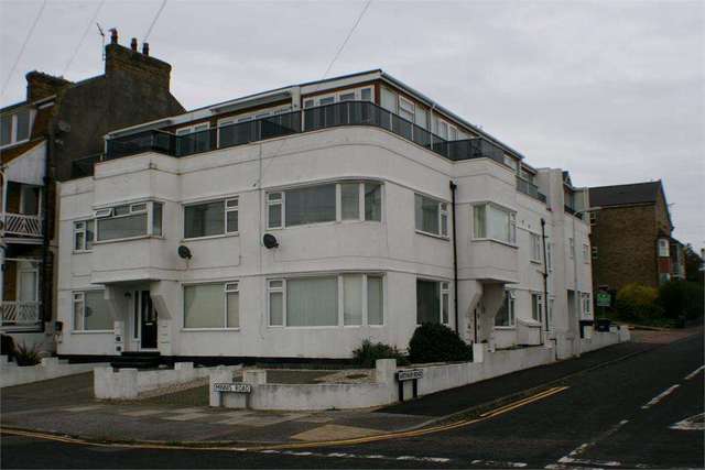  Image of 2 Bedroom Apartment for sale at Minnis Bay Minnis Bay Birchington, CT7 9SF