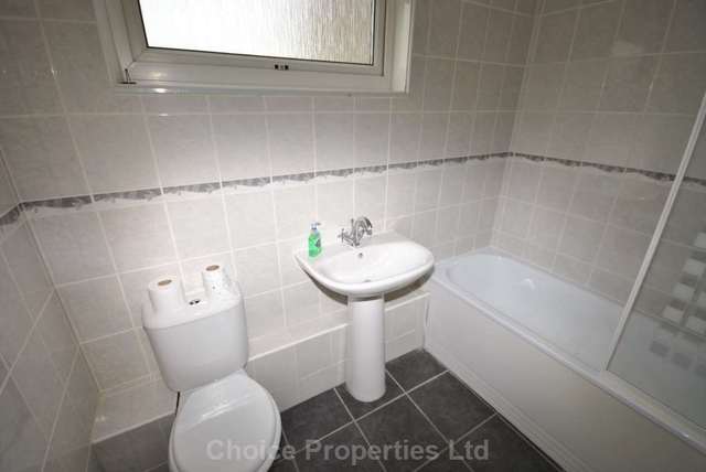  Image of 2 Bedroom Terraced for sale at Woodstock Place  Kilmarnock, KA1 2AU
