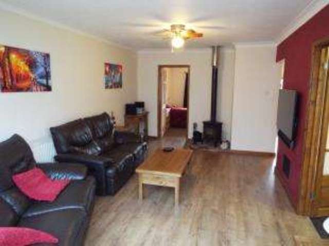  Image of 2 Bedroom Bungalow for sale at Horsford Norwich Horsford, NR10 3DL