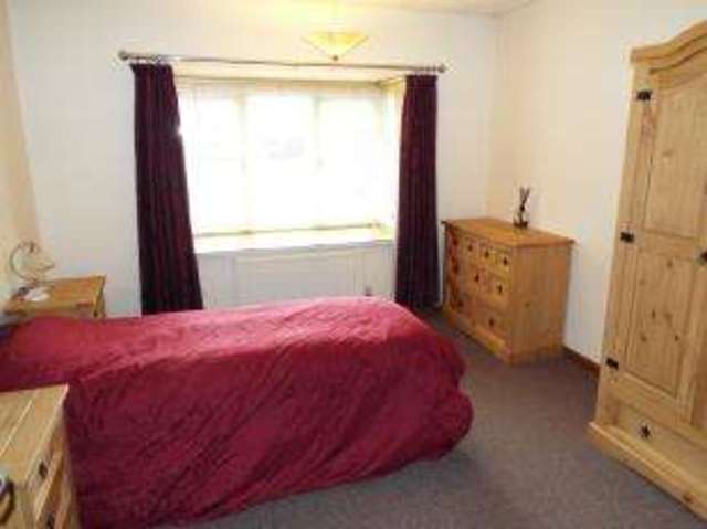  Image of 2 Bedroom Bungalow for sale at Horsford Norwich Horsford, NR10 3DL