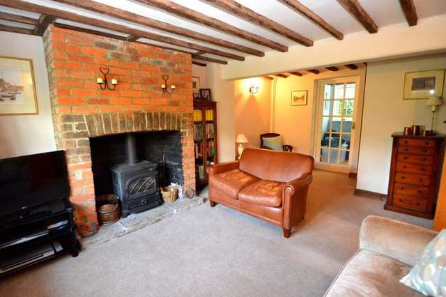  Image of 3 Bedroom Semi-Detached for sale at High Road  Brightwell-Cum-Sotwell, OX10 0QT
