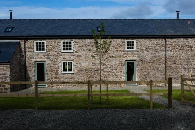  Image of 3 Bedroom Terraced  For Sale at The Rhos Haverfordwest The Rhos, SA62 4AS