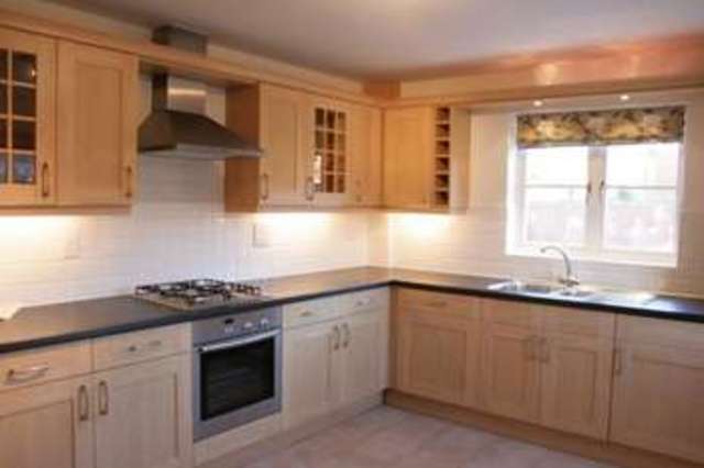  Image of 4 Bedroom Semi-Detached  For Sale at Hermitage, RG18 9SL