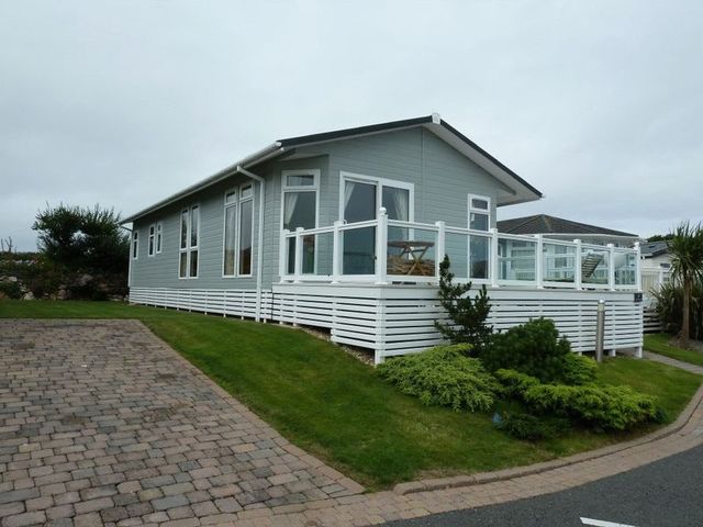  Image of 2 Bedroom Property  For Sale at Ocean Cove Bossiney Tintagel, PL34 0AY