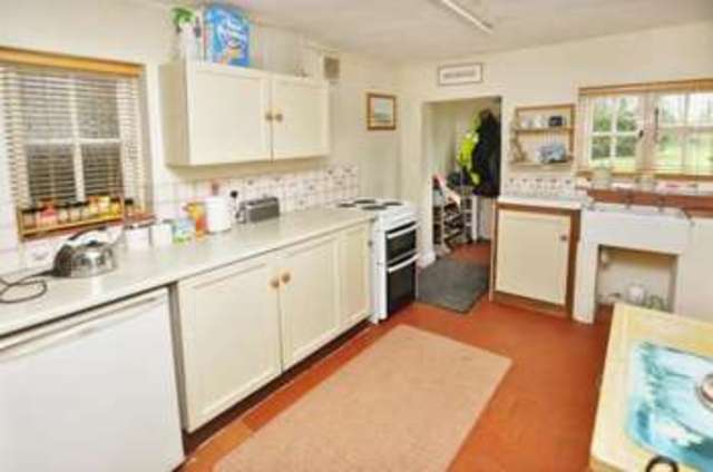  Image of 4 Bedroom Detached  For Sale at Granborough Buckingham Granborough, MK18 3NJ