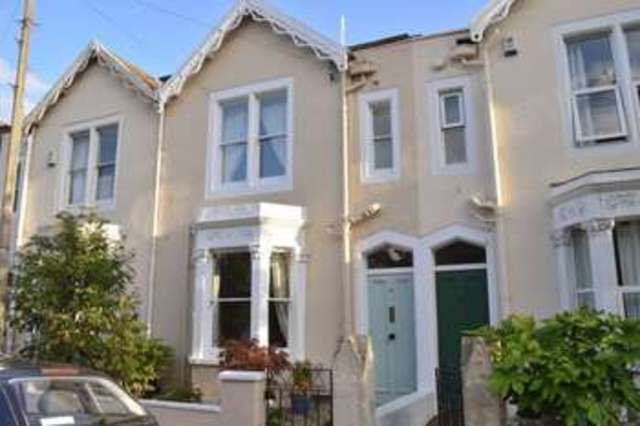 house front Image of 2 Bedroom Flat For Sale at Sydenham Road Cotham Cotham, BS6 5SH Image of house front
