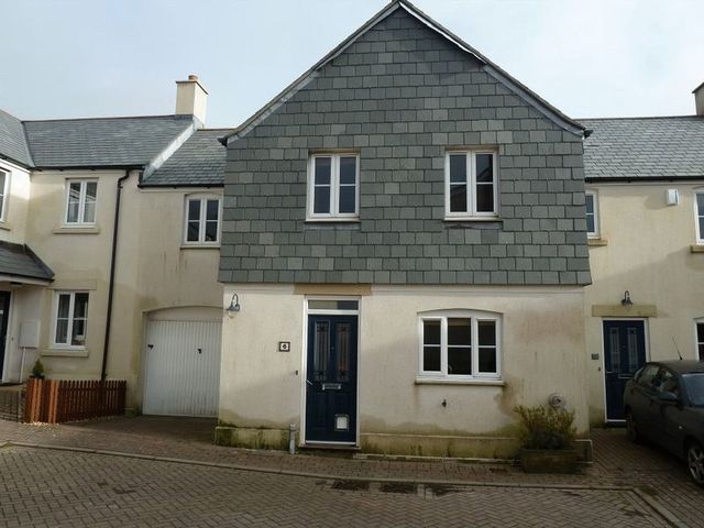  Image of 4 Bedroom Terraced  For Sale at Three Corners Close  Camelford, PL32 9QB