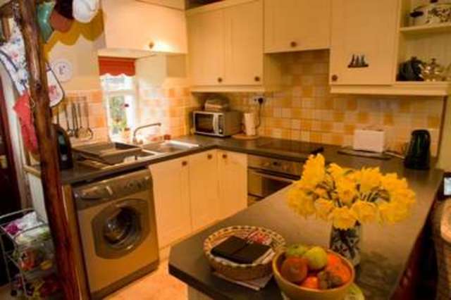  Image of 4 Bedroom Cottage  For Sale at Kendal  Cumbria, LA8 8LX