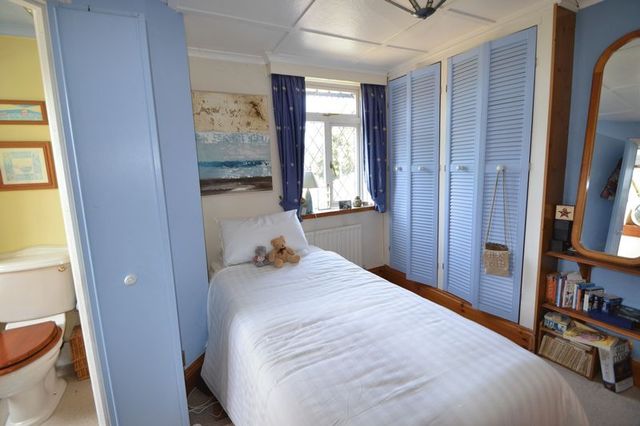  Image of 2 Bedroom Semi-Detached  For Sale at Straight Bit Flackwell Heath High Wycombe, HP10 9LT