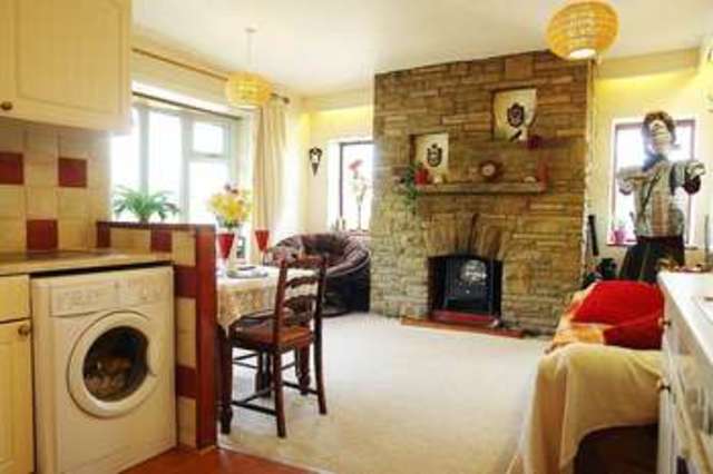  Image of 3 Bedroom Cottage  For Sale at Delph Saddleworth Delph, OL3 5RL
