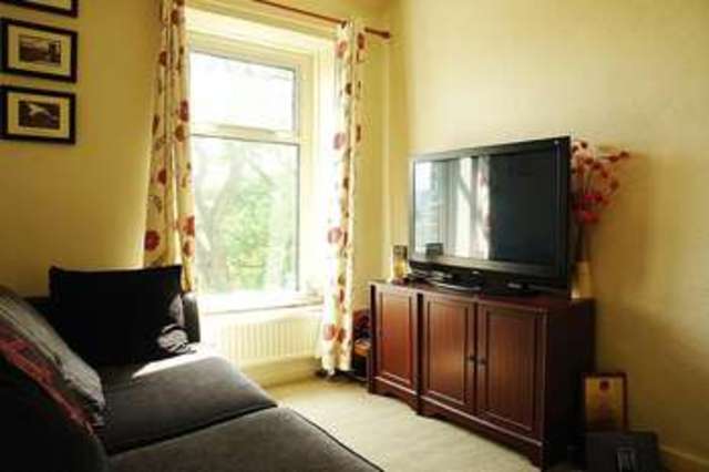  Image of 3 Bedroom Cottage  For Sale at Delph Saddleworth Delph, OL3 5RL