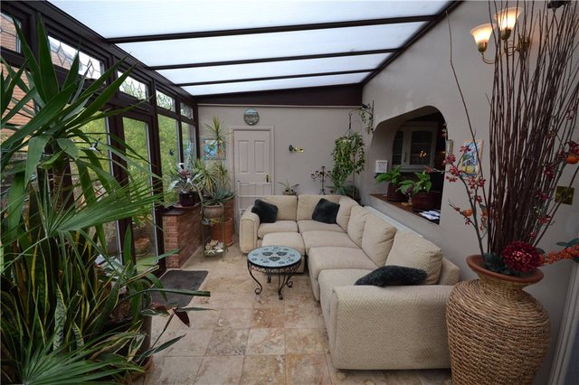  Image of 4 Bedroom Detached  To Rent at Bishops Stortford Herts Thorley Street, CM23 4EN