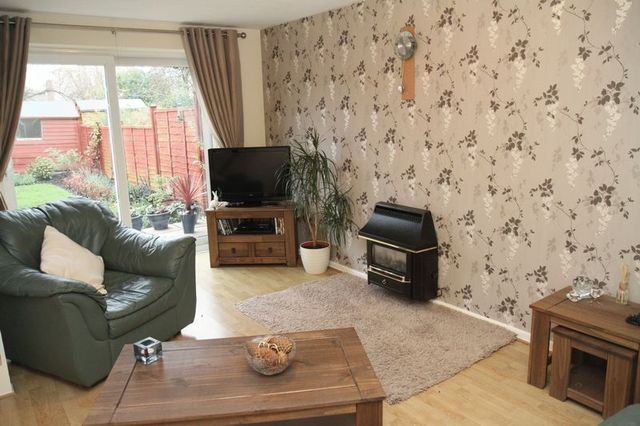 living room Image of 2 Bedroom Terraced For Sale at Cannons Gate Clevedon, BS21 5HY Image of living room