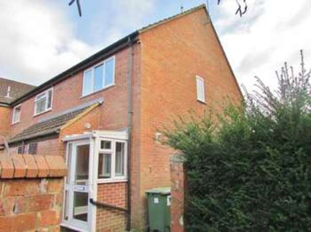  Image of 2 Bedroom End Of Terrace  To Rent at Wantage, OX12 8EW