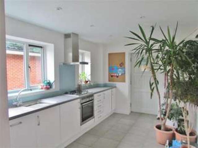  Image of 4 Bedroom Detached  For Sale at Wantage, OX12 8HJ