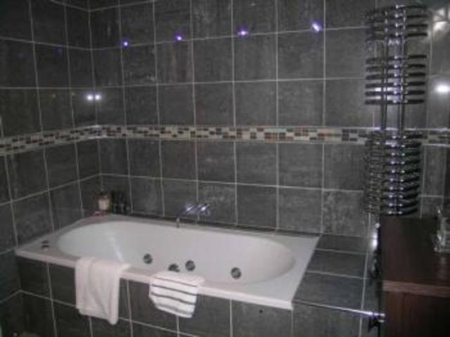  Image of 3 Bedroom Detached  For Sale at Ivery Lane  Wrangle, PE22 9BA