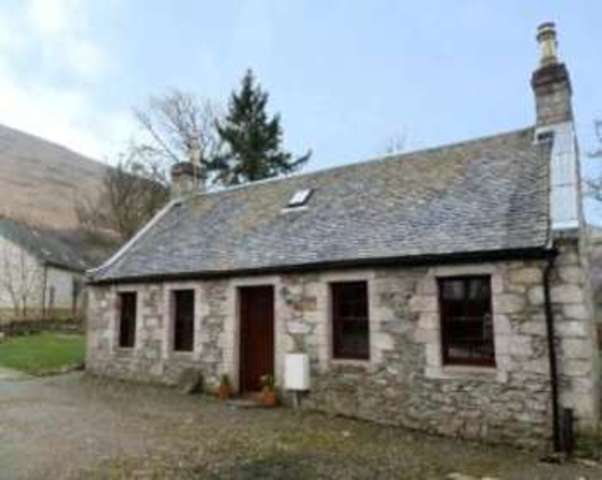  Image of 3 Bedroom Detached  For Sale at Arrochar Argyll and Bute Arrochar, G83 7AD