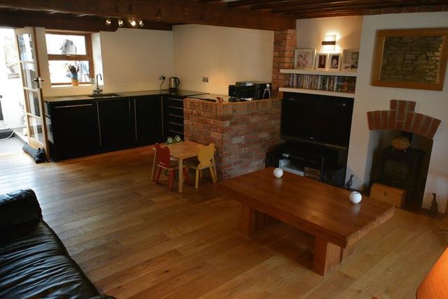  Image of 2 Bedroom Terraced  For Sale at Dorchester Road  Weymouth, DT3 5BT
