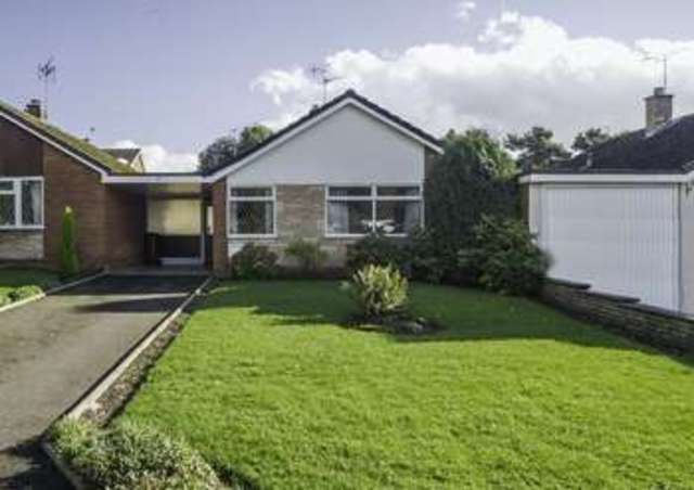 2 Bedroom Detached For Sale on The Pines Finchfield Wolverhampton, WV3 9HD