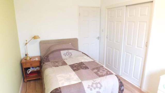  Image of 3 Bedroom Bungalow  For Sale at Pembroke Pembrokeshire Kingsfold, SA71 5BU