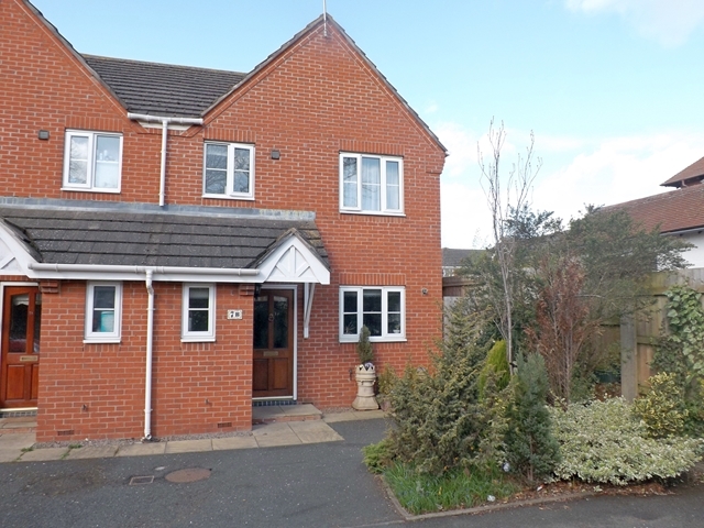 house front Image of 3 Bedroom Semi-Detached For Sale at Greenhill Evesham, WR11 4LX Image of house front
