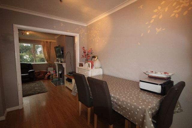  Image of 3 Bedroom Detached  For Sale at Hermitage Gardens Array Upper Norwood, SE19 3QP