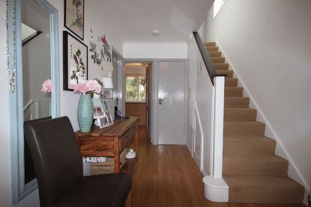  Image of 3 Bedroom Detached  For Sale at Hermitage Gardens Array Upper Norwood, SE19 3QP