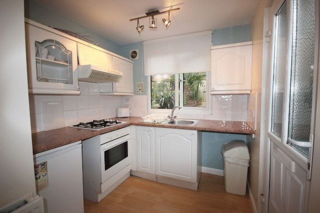  Image of 3 Bedroom Detached  For Sale at Hermitage Gardens Array Upper Norwood, SE19 3QP
