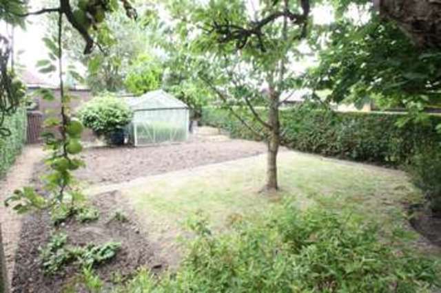  Image of 3 Bedroom Semi-Detached  For Sale at St Johns Woking Knaphill, GU21 8TT