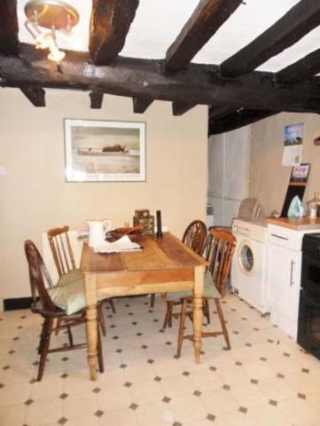  Image of 2 Bedroom Detached  To Rent at PUCKRUP  TEWKESBURY, GL20 6EL