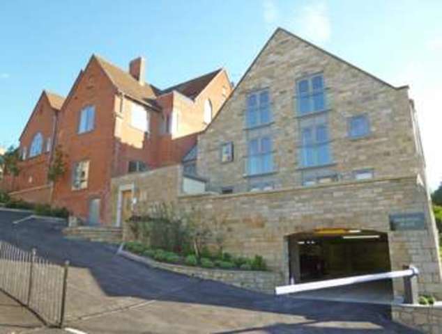  Image of 1 Bedroom Flat  To Rent at Bath, BA2 2JP