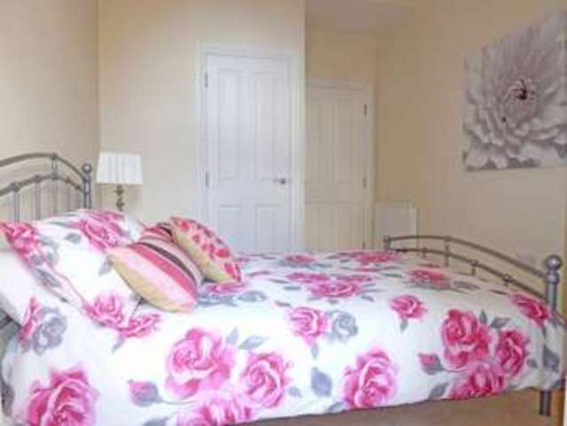  Image of 1 Bedroom Flat  To Rent at Bath, BA2 2JP