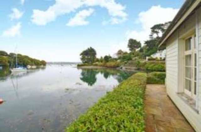  Image of 4 Bedroom Bungalow  For Sale at Mylor Falmouth Mylor, TR11 5NL