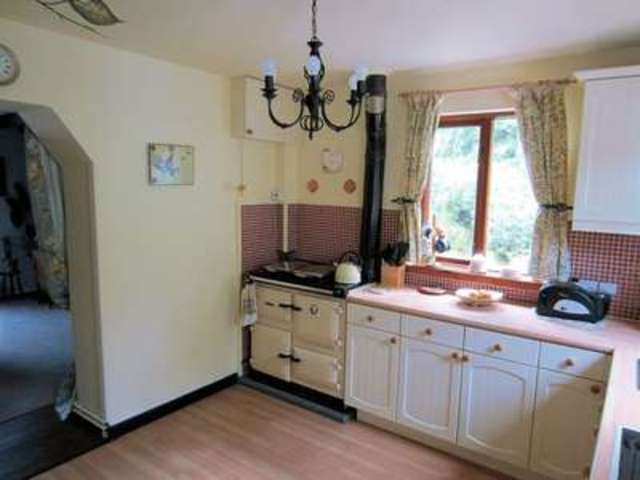  Image of Detached  For Sale at Old Kyle Farm Road Kyleakin Isle Of Skye, IV41 8PR