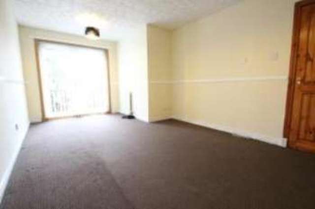  Image of 2 Bedroom Terraced  For Sale at Glenrothes Fife Cadham, KY7 6XS
