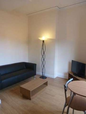  Image of 1 Bedroom House Share  To Rent at Off Green Hill Road  Worcester, WR5 2AD