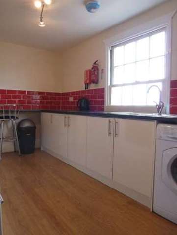  Image of 1 Bedroom House Share  To Rent at Off Green Hill Road  Worcester, WR5 2AD