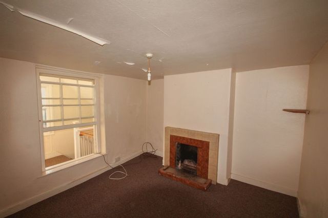  Image of 3 Bedroom Terraced  For Sale at 22B High Street CREDITON Creedy Park, EX17 3AH