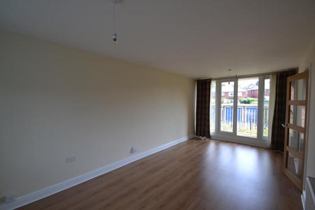  Image of 2 Bedroom Apartment  For Sale at Warley, B68 9QU