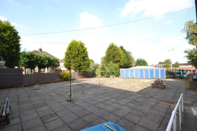  Image of 2 Bedroom Apartment  For Sale at Warley, B68 9QU